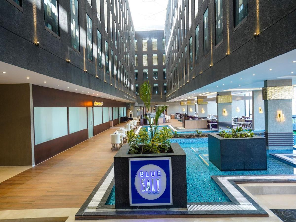 Essentia Luxury Hotel Індаур Екстер'єр фото
